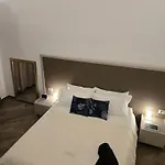 Nocleg ze śniadaniem Palazzo Ferretti 4*